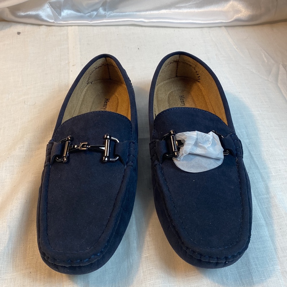 Henry Ferrera men D.Navy Sued color size 9 new